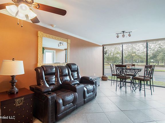4th image of 2046 Beach Blvd #111