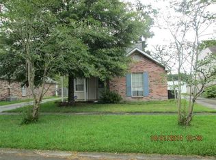 4526 Blue Ribbon Dr, Baton Rouge, LA 70814