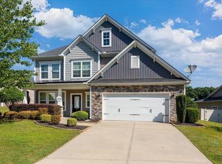 217 Rivers Edge Cir, Simpsonville, SC 29680