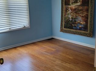 20583 Edinberg Dr, Macomb, MI 48044