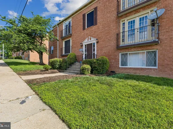 3805 Swann Rd APT T2, Suitland, MD 20746