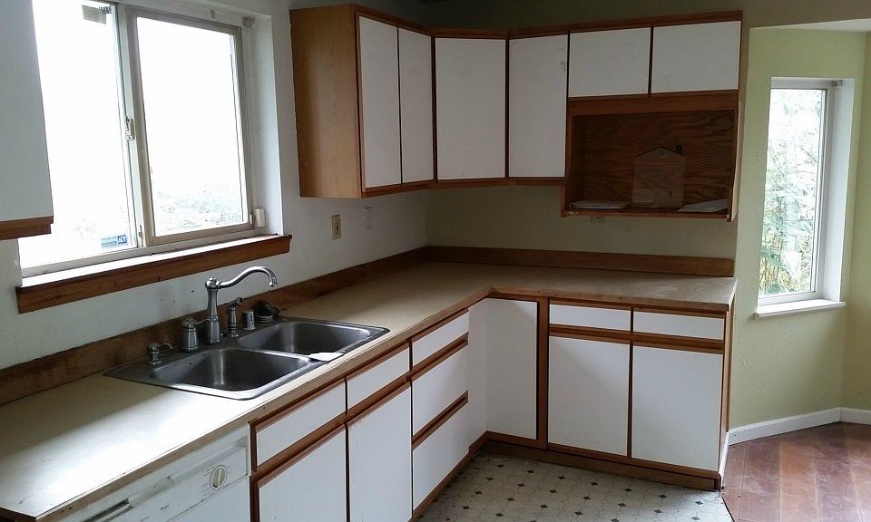 2nd image of 3445 Emma Rd