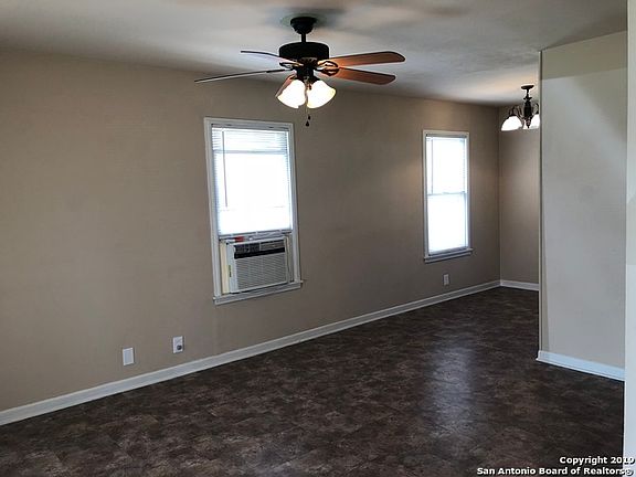 4th image of 431 E Palfrey St