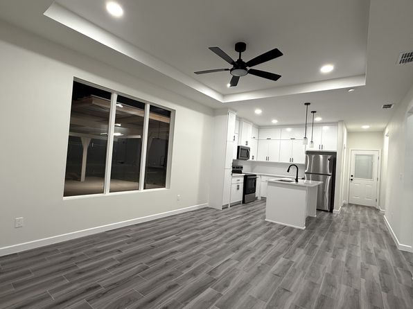 2205 E San Andrea St #4