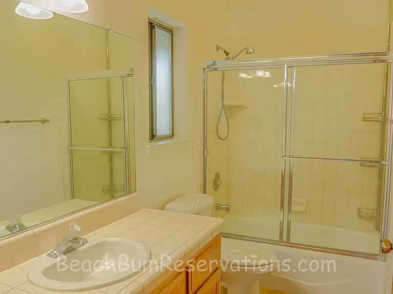368 N 3rd St — Photo 7