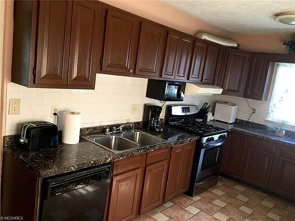 2nd image of 1427 Lauderdale Ave