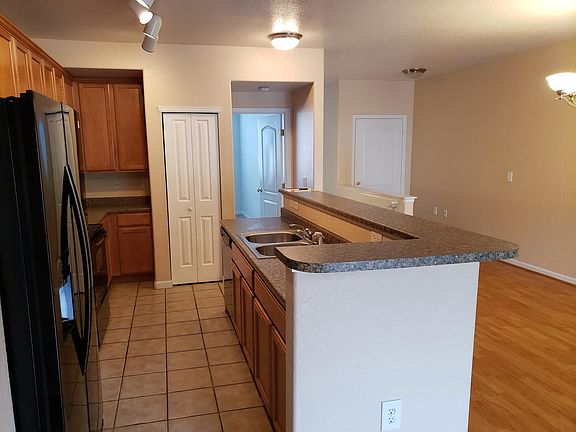 2nd image of 5534 Lewis St Unit 204