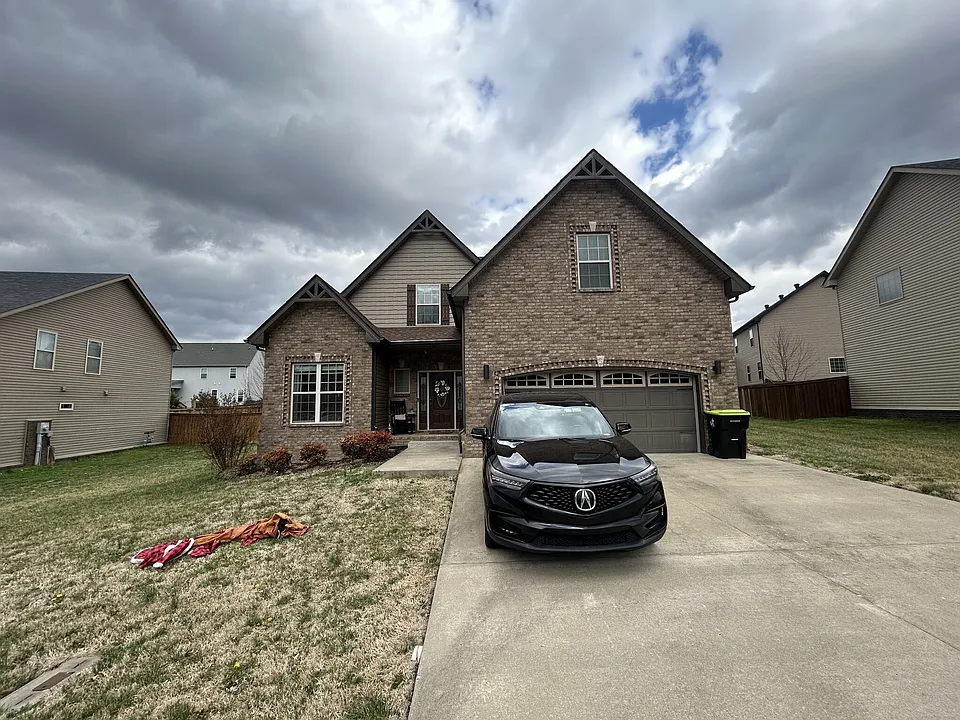 404 Sedgwick Ln