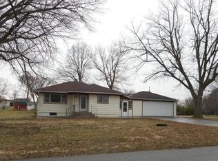 355 W 7th St, Cortland, NE 68331