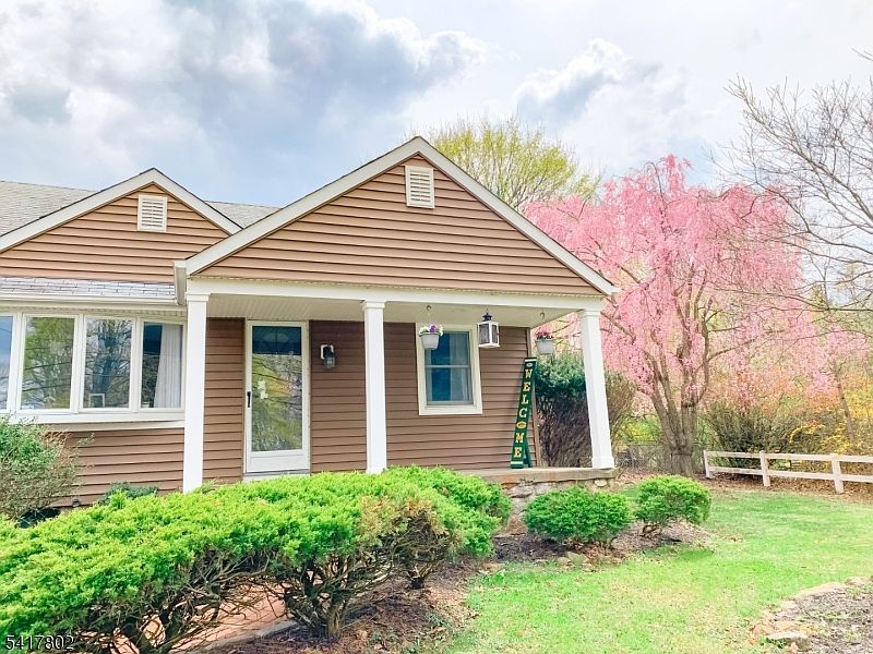 1st image of 22 Flanders Rd