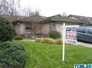 1609 S Peppertree Ct, Visalia, CA 93277