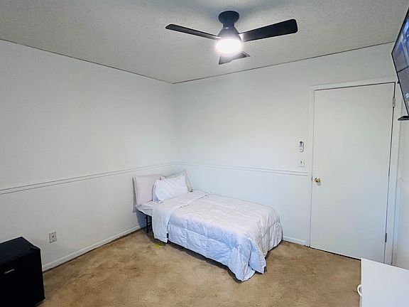 2nd image of 6903 El Centro Ct
