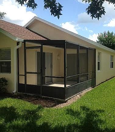 Deep 1561 sq ft.