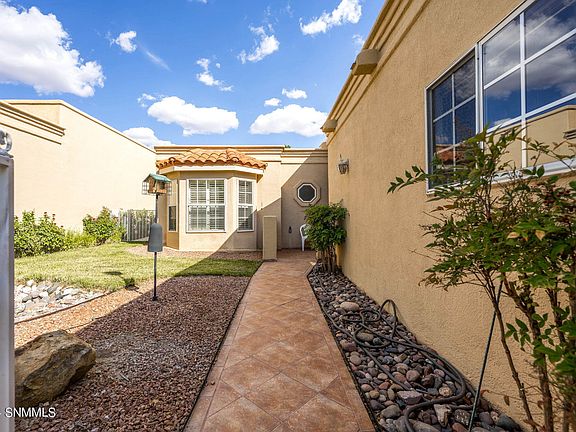 4th image of 2458 El Dorado Ct