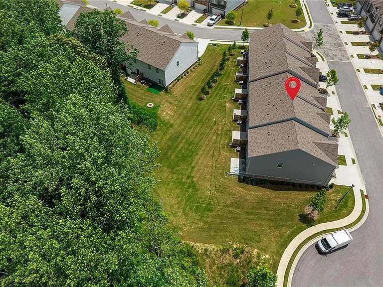 3341 Greyton Dr — Photo 37