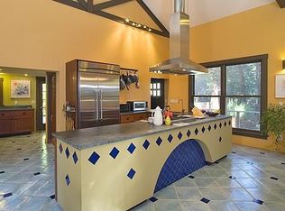 295 Grandview Dr, Woodside, CA 94062
