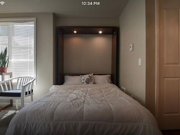 5th image of 124 Bellevue Ave E Unit 500