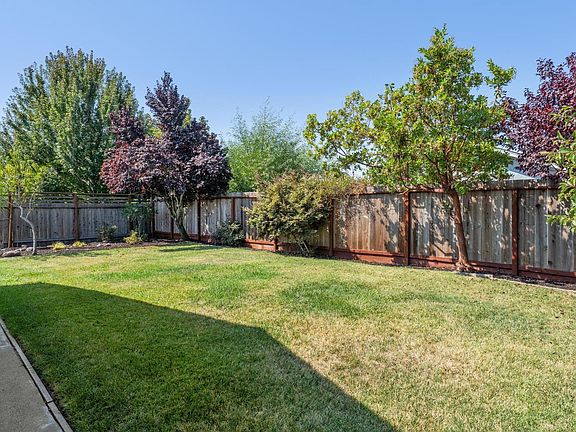 2nd image of 1613 Lauren Drive