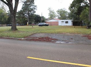 123 Pecan St, Nash, TX 75569