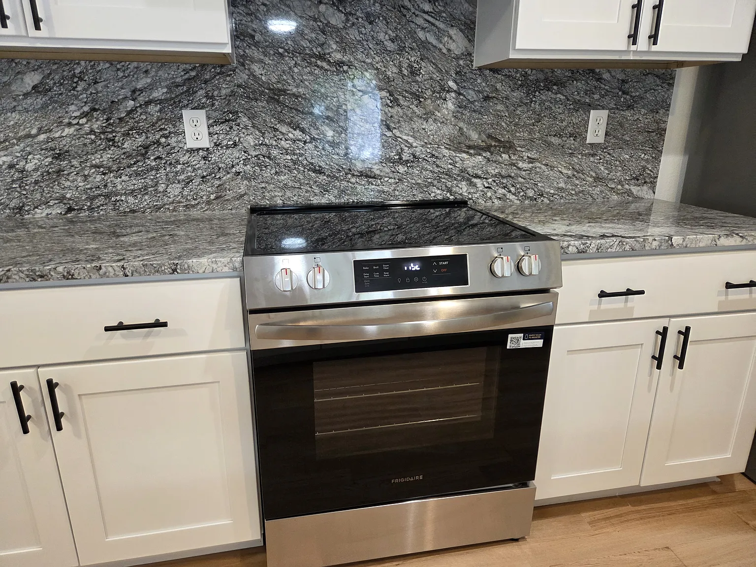 3 bed, 2.5 bath, 1464 sqft, $2,800 — Photo 4