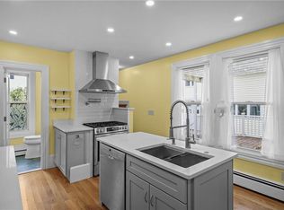 20 Dewey St, Providence, RI 02909