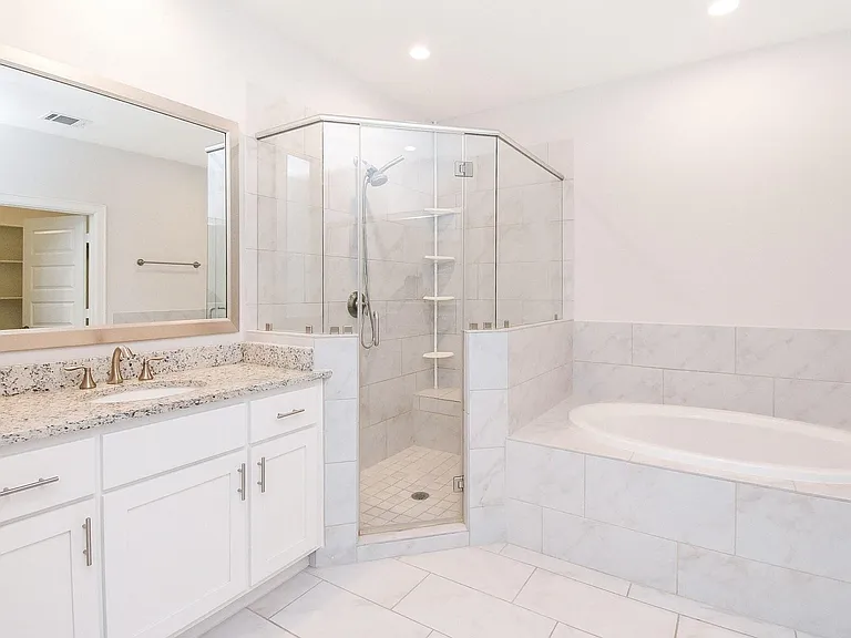 1122 Live Oak St — Photo 19