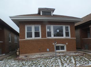 8133 S Loomis Blvd, Chicago, IL