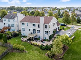 434 Channing Dr, Hampshire, IL 60140