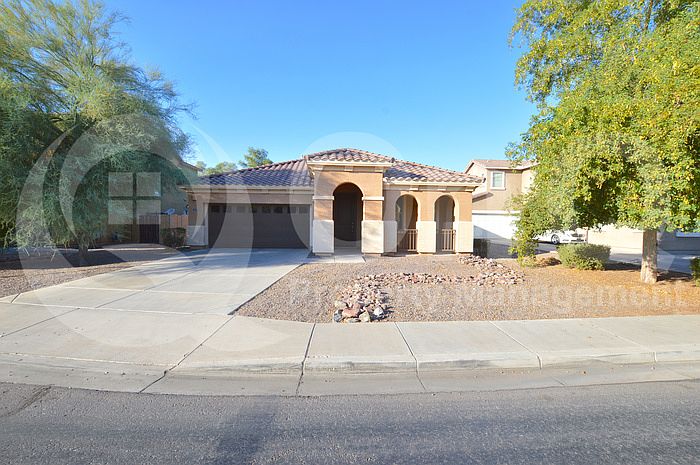 1st image of 844 E Zesta Ln