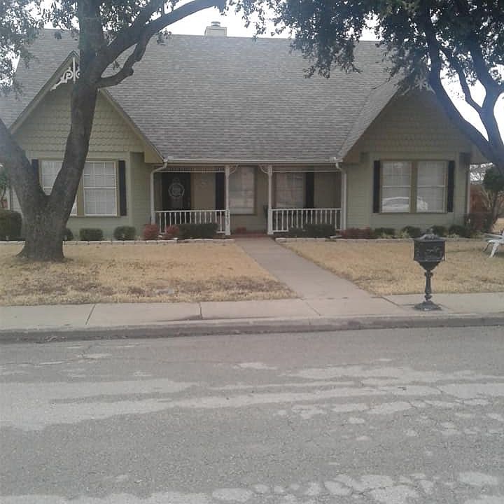 1st image of 2403 Christi Ln