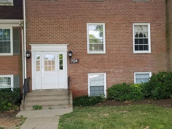 2nd image of 724 Quince Orchard Blvd APT 102