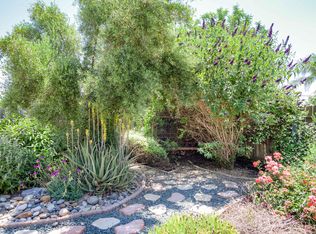 895 W Millbrook St, Hanford, CA 93230