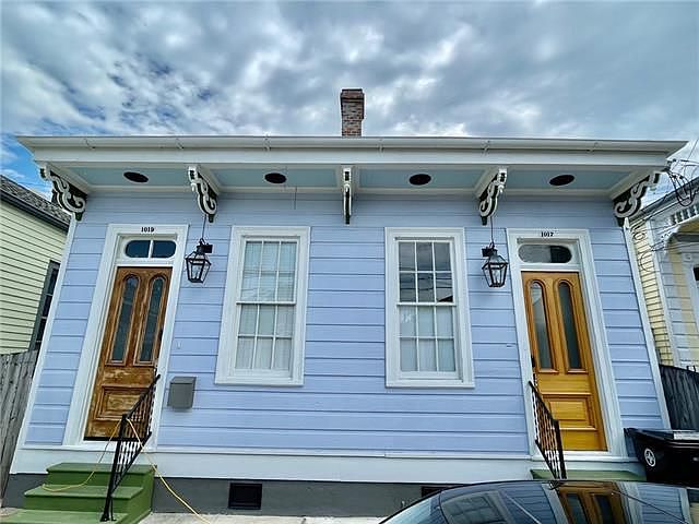 1st image of 1019 Port St