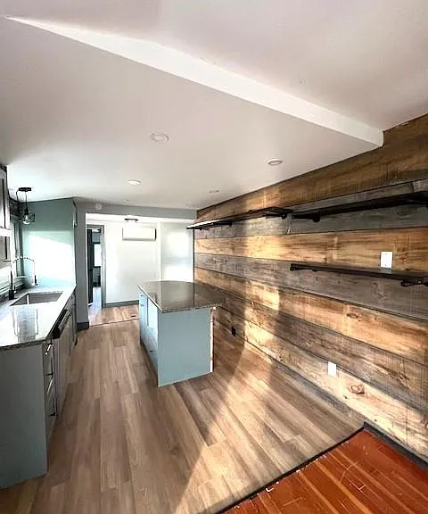 394 Robson Rd — Photo 15
