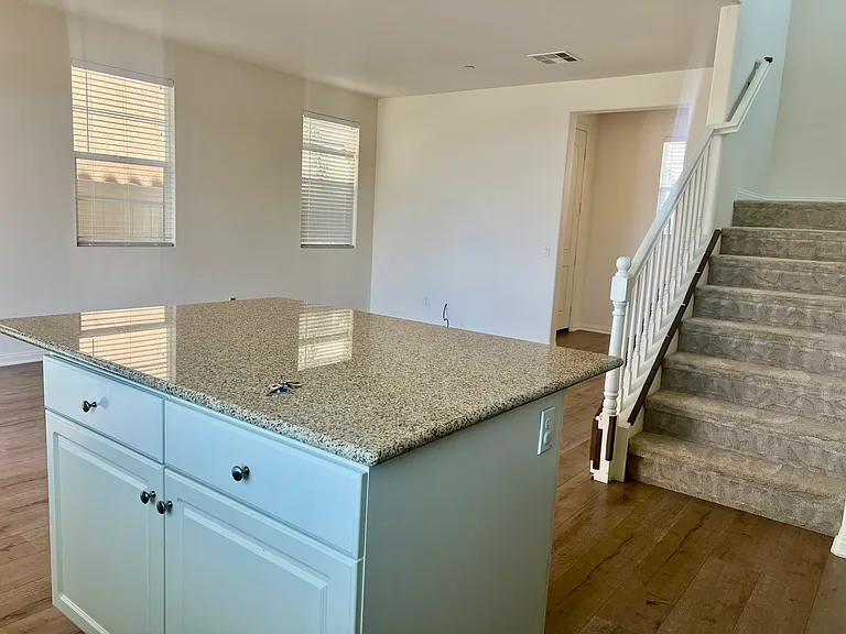 1520 Franceschi Dr — Photo 5