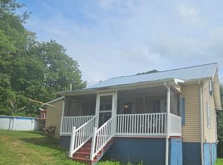 4292 Tunnel Rd, Honaker, VA 24260