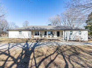 760 Mahon Rd, Columbia, TN 38401