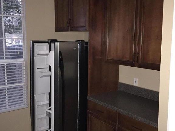 5th image of 13703 N Richmond Park Dr #2604