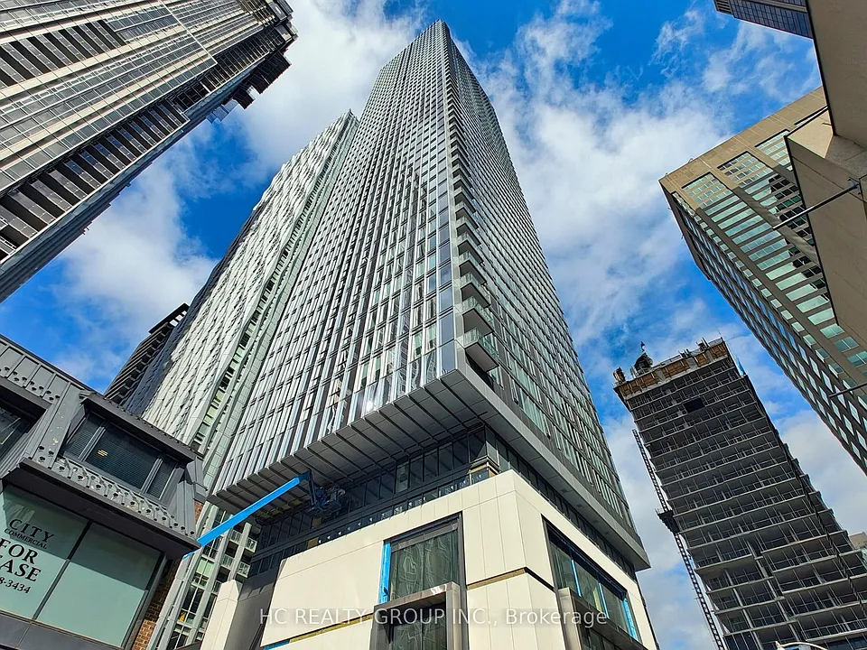8 Cumberland St #1302