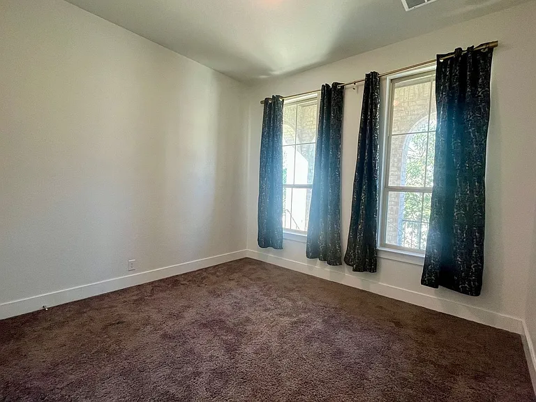 12306 Fort Travis — Photo 4