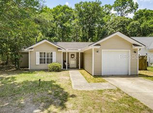 24 Eagle Trace Ct, Beaufort, SC 29907