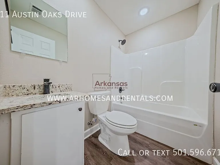 211 W Austin St — Photo 11