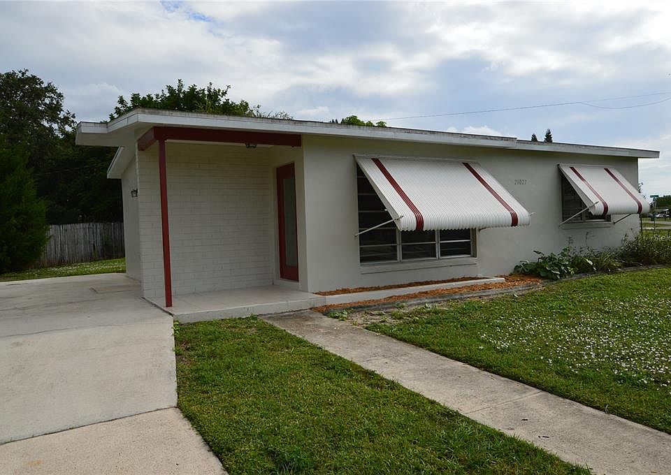 1st image of 21027 Glendale Ave