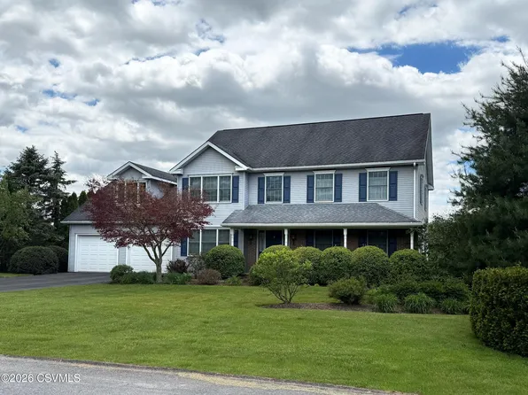 70 Fairway Dr, Lewisburg, PA 17837
