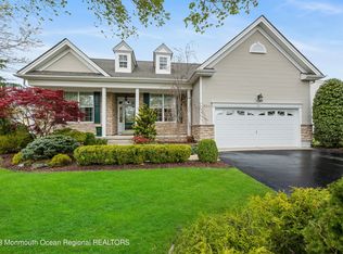21 Chesterfield Dr, Jackson, NJ 08527