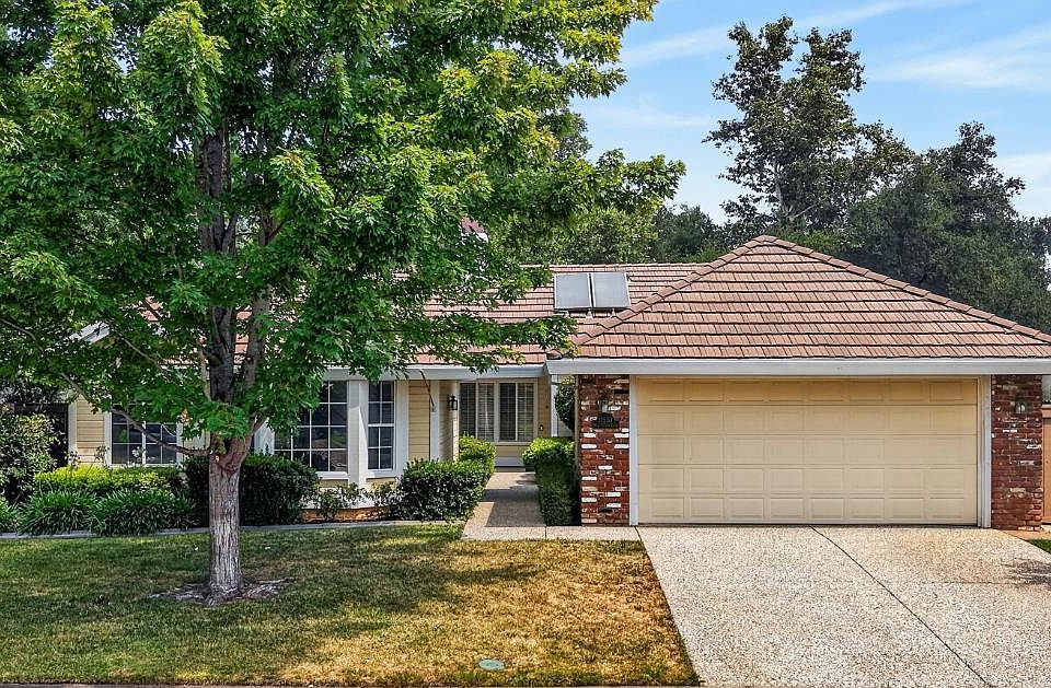1st image of 11557 Bear Valley Ct
