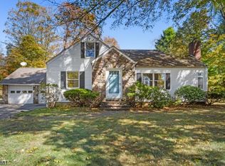 870 Macopin Rd, West Milford, NJ 07480