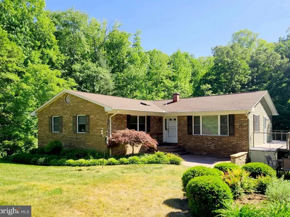 24940 Gallant Man Dr, Hollywood, MD 20636