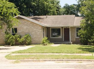 913 Bret Ln #A, Austin, TX 78721