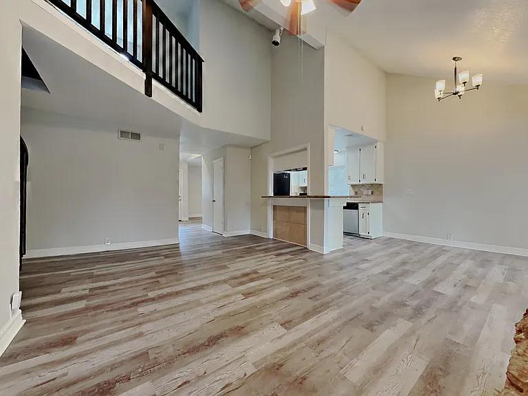 12723 Ravensway Dr — Photo 4